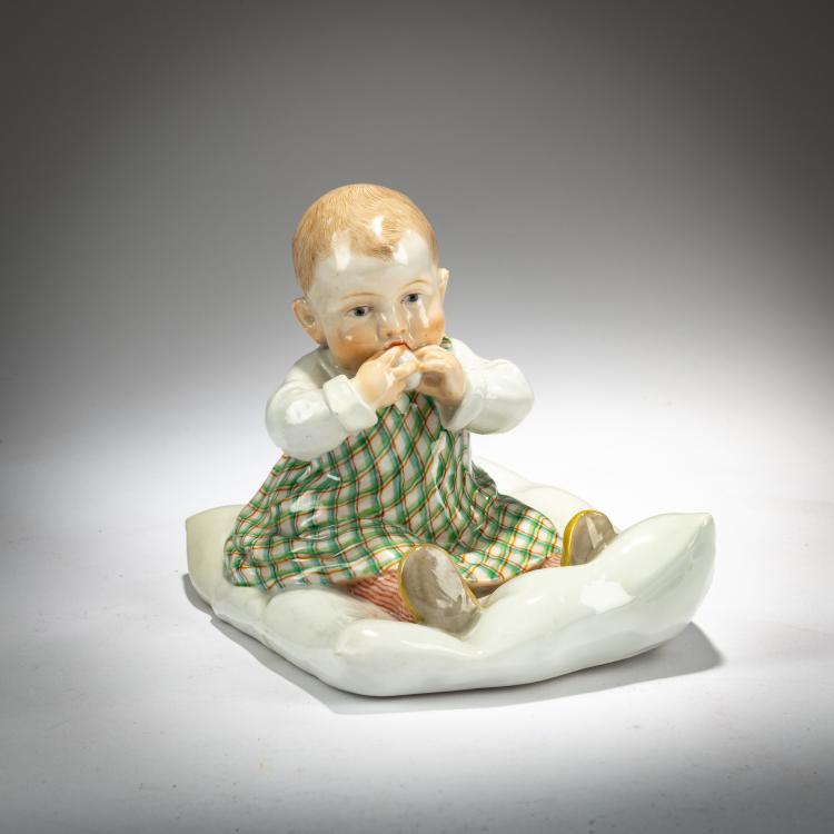 Hauptbild zu Objekt, 'Kind, auf einem Kissen sitzend', 1905, Konrad Hentschel, Meissen, KPM, 180A 271