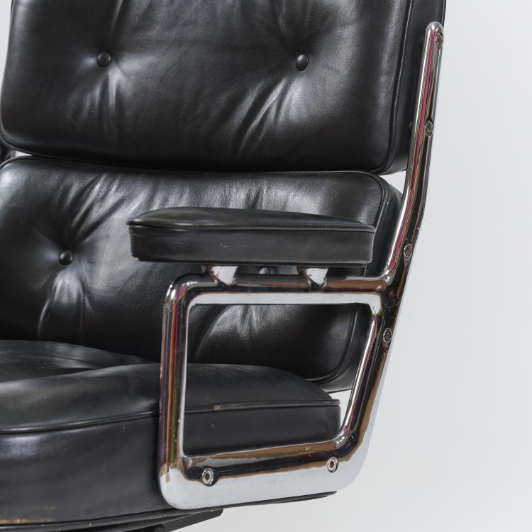 Bild 4 zu Objekt, B&uuml;rostuhl 'Time-Life Desk Chair' - 'ES 104', 1960 (Entwurf), Charles Eames,Ray Eames, Vitra, Birsfelden, 179A 270