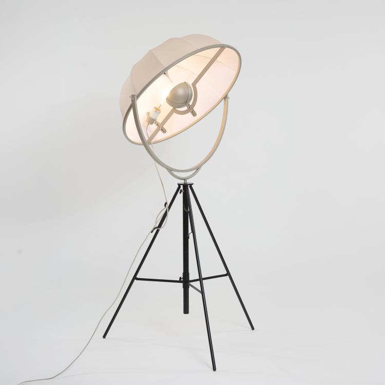 Hauptbild zu Objekt, Stehleuchte 'Fortuny', 1907 (Entwurf), Mariano Fortuny y Madrazo, Pallucco, Rom / Rome, 179A 59