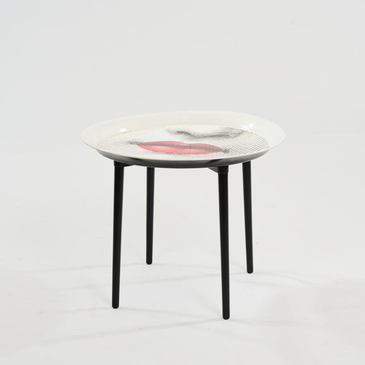 Bild 2 zu Objekt, Foldable tray stand, 2007, Barnaba Fornasetti,Piero Fornasetti, Fornasetti, Mailand / Milan, 179A 85