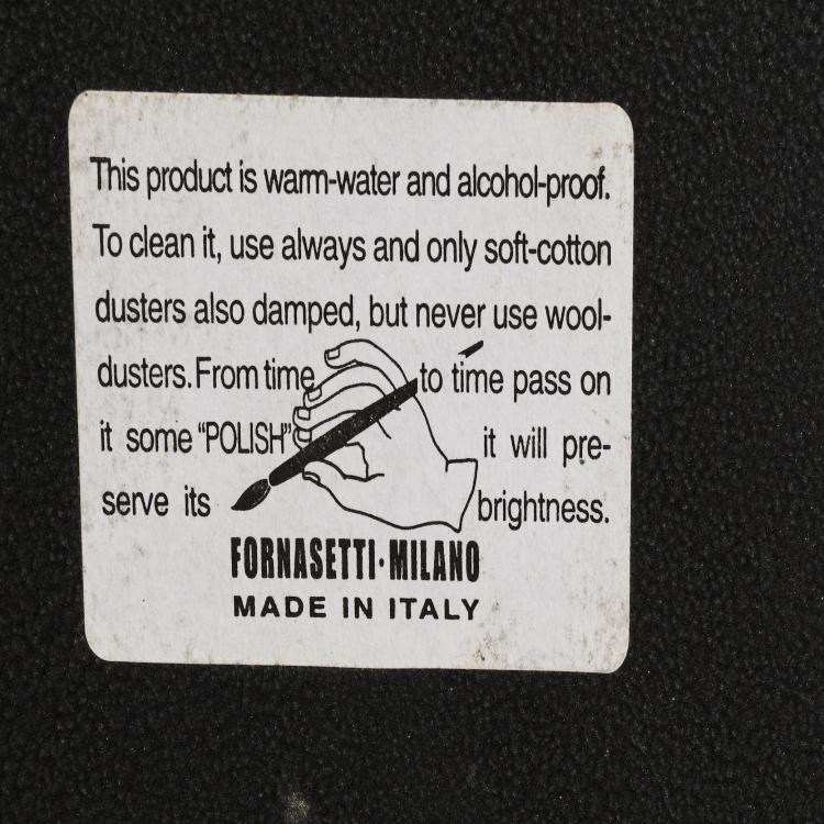 Bild 4 zu Objekt, Foldable tray stand, 2007, Barnaba Fornasetti,Piero Fornasetti, Fornasetti, Mailand / Milan, 179A 85