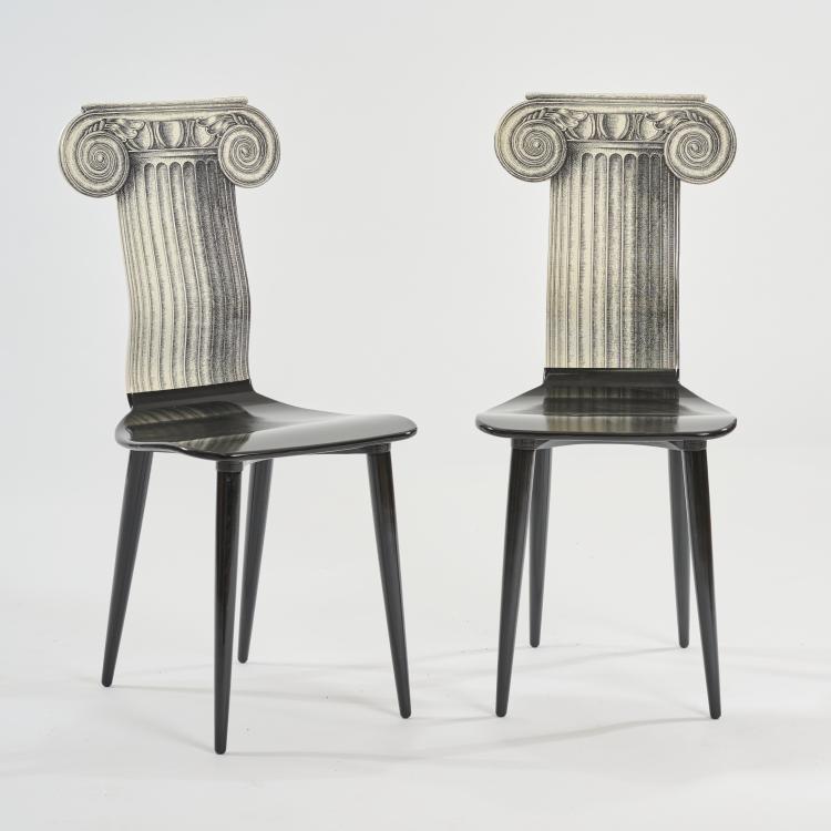 Hauptbild zu Objekt, Zwei St&uuml;hle 'Capitello ionico', 1980 (Entwurf), Piero Fornasetti, Fornasetti, Mailand / Milan, 179A 84
