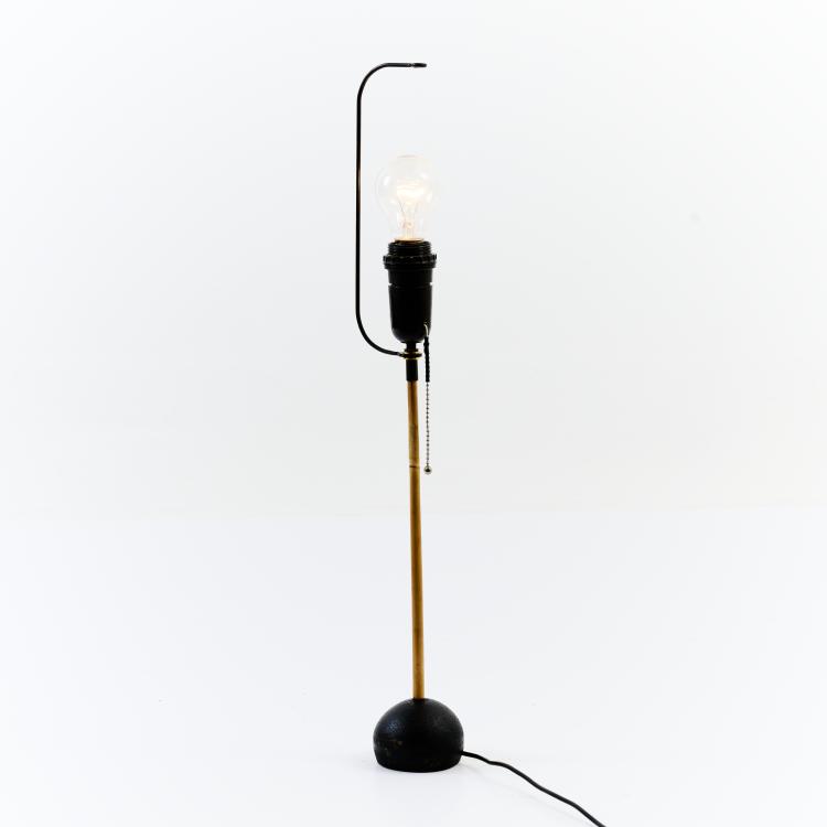 Hauptbild zu Objekt, Tischleuchtenfu&szlig; 'BB 2', 1950er Jahre, Isamu Noguchi, Ozeki, Gifu, Japan f&uuml;r Wohnbedarf Z&uuml;rich / Zurich, 179A 203