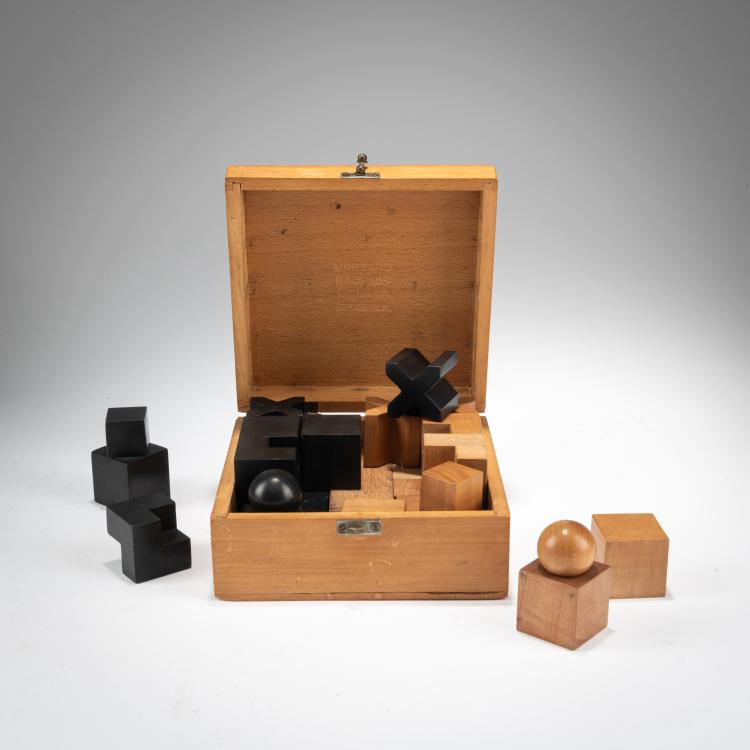 Bild 4 zu Objekt, Bauhaus-Schachspiel 'XVI', 1924, Josef Hartwig, Bauhaus Weimar, 179A 102