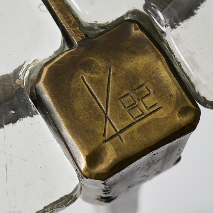 Bild 1 zu Objekt, Beistelltisch, 1982, Lothar Klute, Klute, in der Waldemai, Schmallenberg, 179A 385