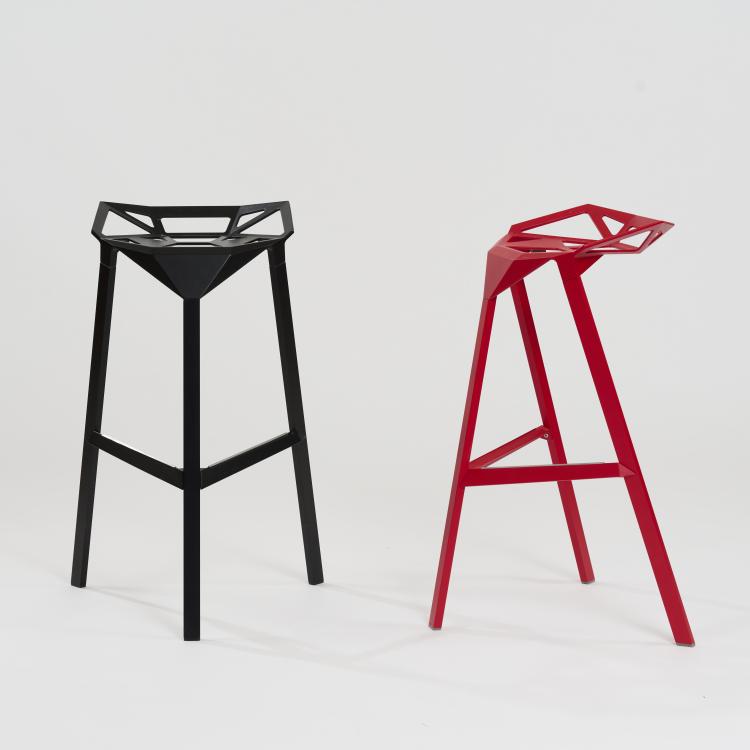 Bild 2 zu Objekt, Two stools 'Stool One', 2006 (design), Konstantin Grcic, Magis, Torre di Mosto, 179A 428