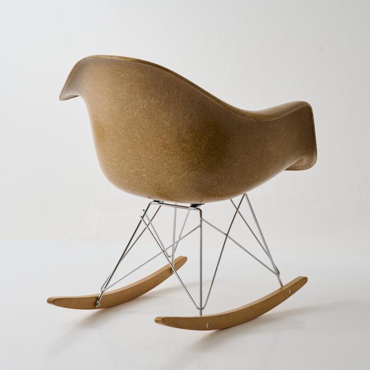 Bild 2 zu Objekt, Schaukelstuhl 'RAR', 1950-53 (Entwurf), Charles Eames,Ray Eames, Miller, Herman, Zeeland, 179A 195