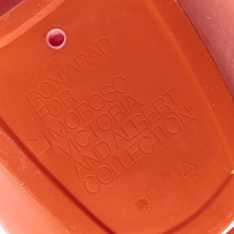 Bild 5 zu Objekt, Armchair 'Victoria & Albert Collection', 2000 (design), Ron Arad, Moroso, Mailand / Milan, 179A 446