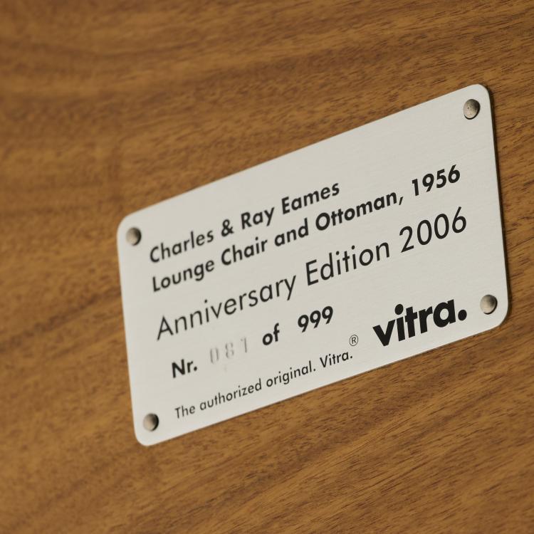 Bild 4 zu Objekt, Lounge Chair '670' mit Ottoman '671' - 'Anniversary Edition', 1956 (Entwurf), Charles Eames,Ray Eames, Vitra, Birsfelden, 179A 193