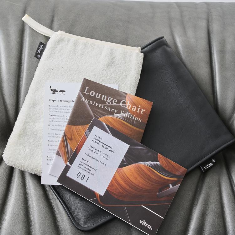 Bild 5 zu Objekt, Lounge Chair '670' mit Ottoman '671' - 'Anniversary Edition', 1956 (Entwurf), Charles Eames,Ray Eames, Vitra, Birsfelden, 179A 193