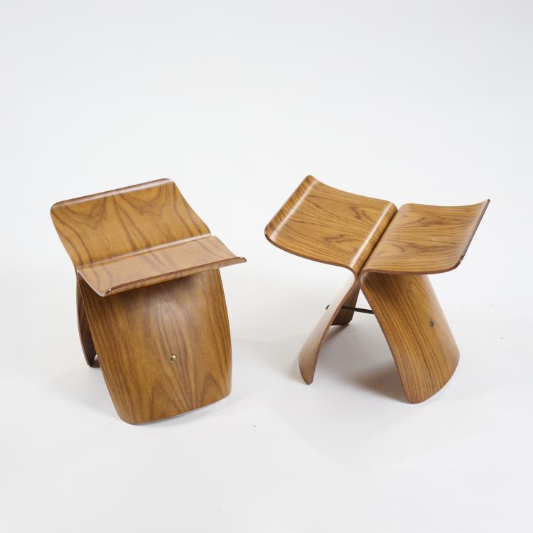 Bild 3 zu Objekt, Two 'Butterfly' stools, 1954 (design), Sori Yanagi, Tendo Mokko Corp., Tendo, Japan., 180B 539