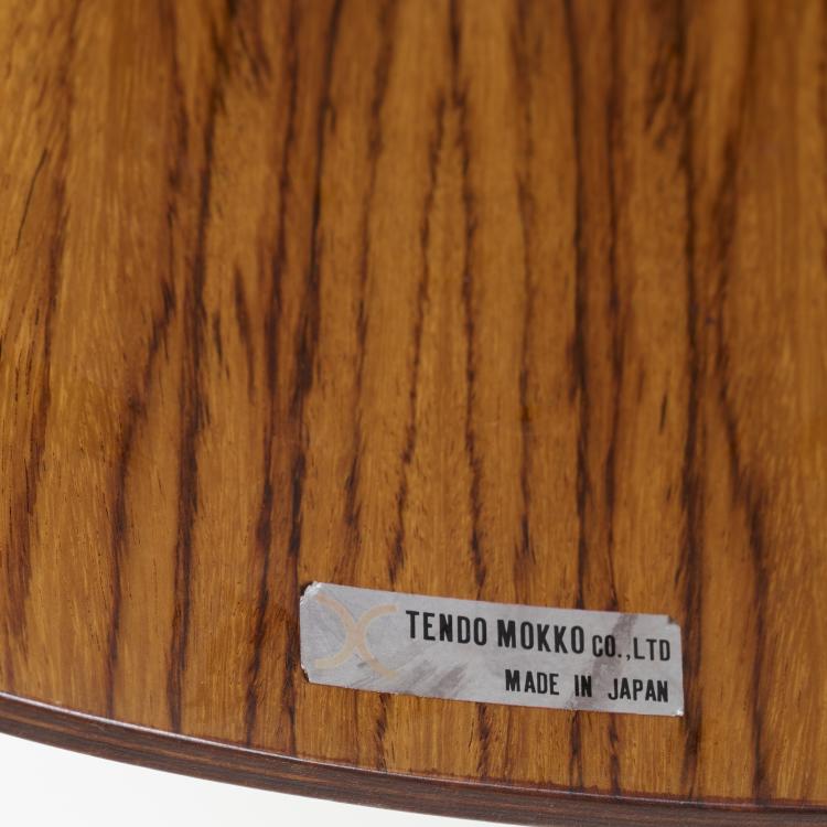 Bild 8 zu Objekt, Two 'Butterfly' stools, 1954 (design), Sori Yanagi, Tendo Mokko Corp., Tendo, Japan., 180B 539