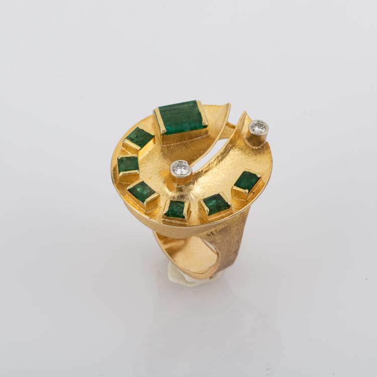 Bild 3 zu Objekt, Ring with emeralds and diamonds, 1970s, Herbert Bitter, Bitter, Herbert, Hannover, 180C 767