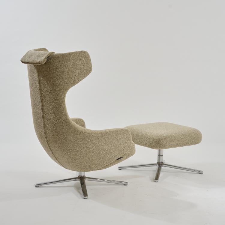 Bild 2 zu Objekt, Armlehnsessel 'Grand Repos' mit Ottoman, 2011 (Entwurf), Antonio Citterio, Vitra, Birsfelden, 179A 425