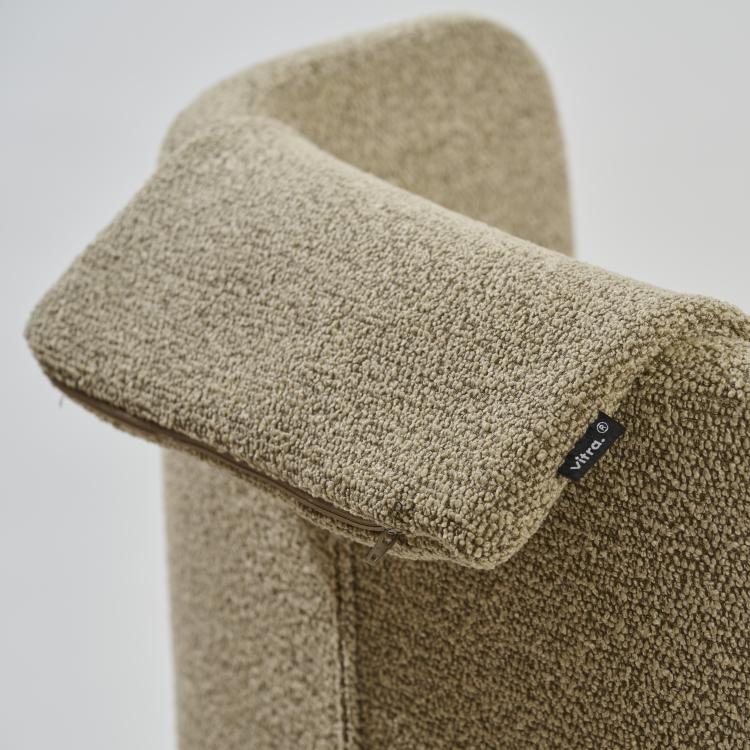 Bild 4 zu Objekt, Armlehnsessel 'Grand Repos' mit Ottoman, 2011 (Entwurf), Antonio Citterio, Vitra, Birsfelden, 179A 425