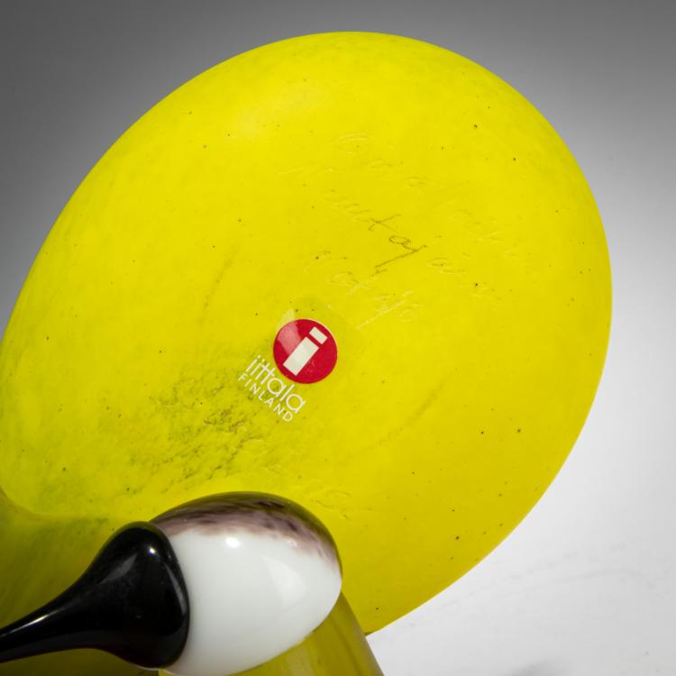 Bild 2 zu Objekt, Zwei Sonderv&ouml;gel 'Talitinitti', 2001/2003, Oiva Toikka, Nuutaj&auml;rvi, Notsj&ouml;; Iittala, Kalvola, 179A 119