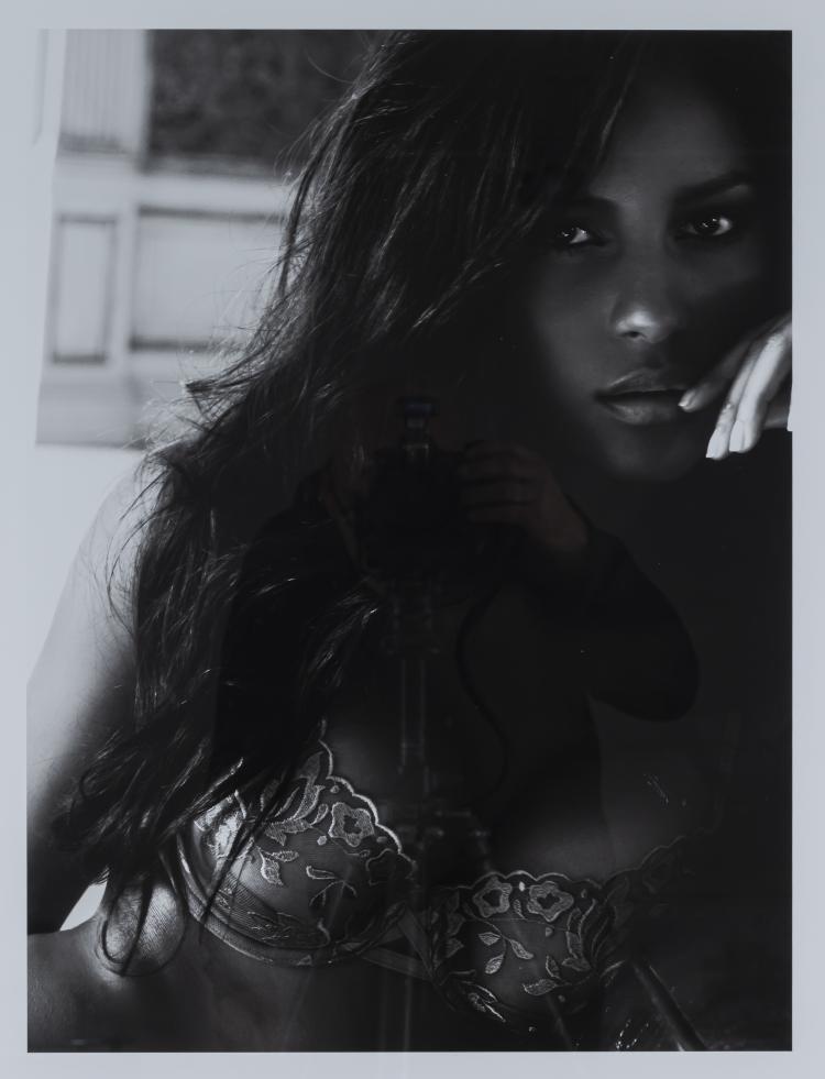 Hauptbild zu Objekt, 'Emanuella', 2008, Russell James, 179C 689