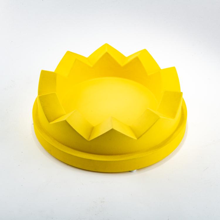 Bild 1 zu Objekt, Fruchtschale 'Camomilla' aus der Serie 'Indian Memories', 1972 (Entwurf), Ettore Sottsass, Alessio Sarri, Sesto Fiorentino, 179A 92