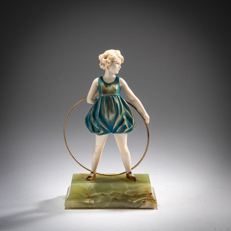 Hauptbild zu Objekt, Chryselephantin-Figur 'Hoop Girl', um 1930, Ferdinand Preiss, Preiss & Kassler, Berlin, 180A 178