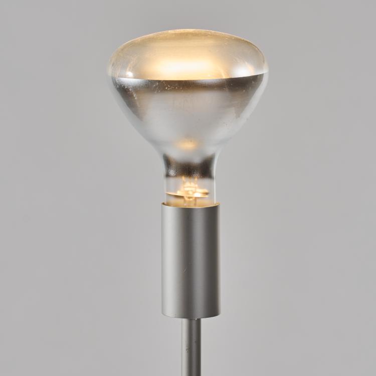 Bild 1 zu Objekt, Stehleuchte aus der HfG Ulm, um 1955 (Entwurf), Otl Aicher,Max Bill,Hans Gugelot, HfG Ulm, Deutschland /Germany, 180B 442