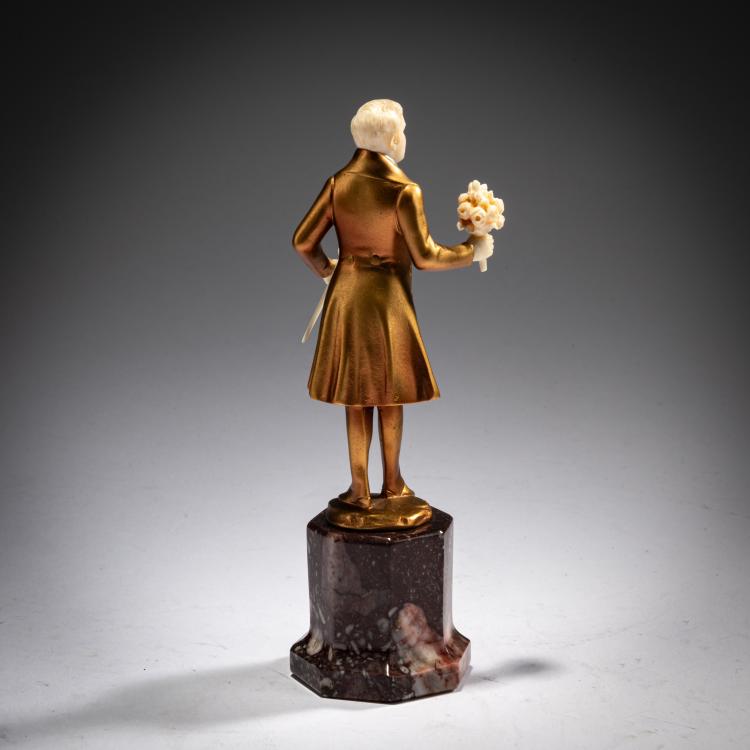 Bild 2 zu Objekt, Chryselephantin-Figur 'Victorianischer Herr', um 1922, Ferdinand Preiss, 180A 172