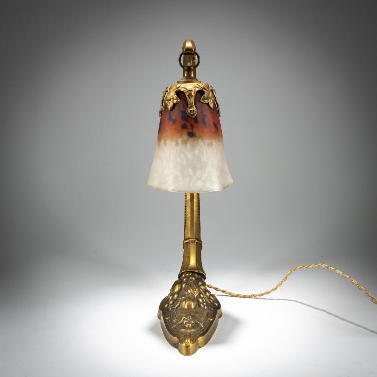 Bild 2 zu Objekt, Tischleuchte mit Bronzefu&szlig; von Charles Ranc, um 1925, Schneider, Epinay-sur-Seine; Ranc, Charles, 180A 107