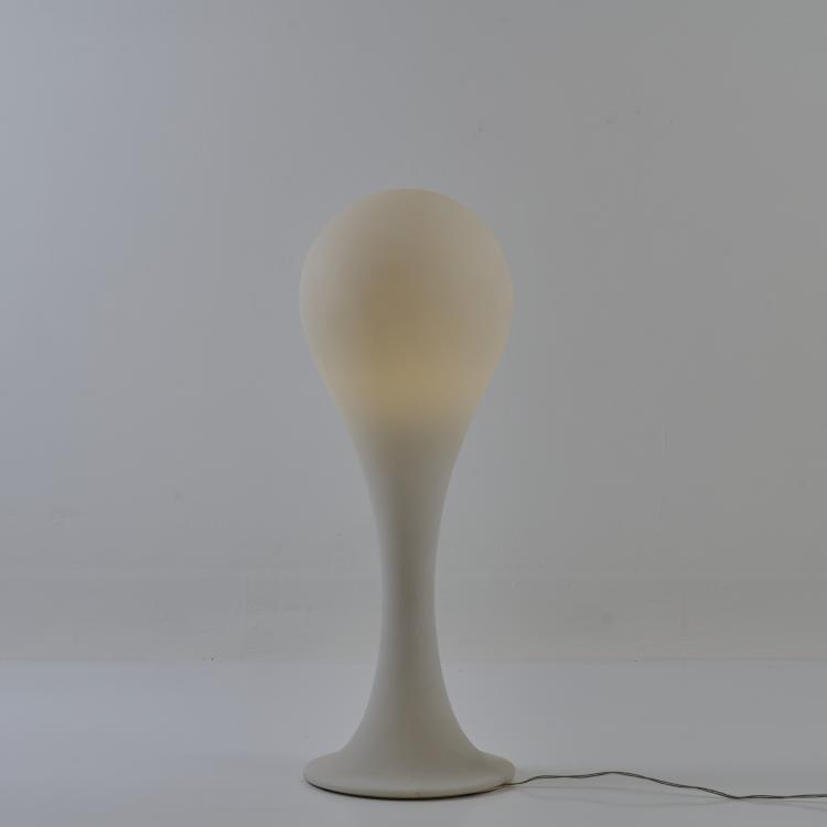 Bild 1 zu Objekt, Steh-/Deckenleuchte 'Drop-4' und zwei Wandleuchten 'Drop-3', 2000er Jahre, Hopf & Wortmann, B&uuml;ro f&uuml;r Form, M&uuml;nchen / Munich, 179A 448