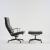 Armlehnsessel 'Soft Pad Lounge Chair - EA 222' mit Ottoman 'Soft Pad EA 223', 1969 (Entwurf)