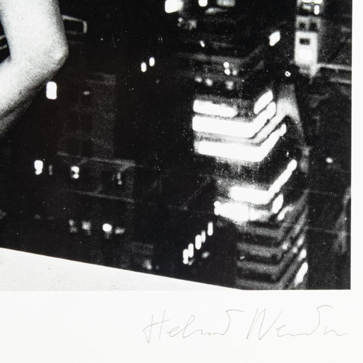 Bild 2 zu Objekt, 'Bergstrom, Paris'; 'Hotelroom, Place de la R&eacute;publique, Paris'; 'Fashion Photograph, Paris'; 'Patti Hansen Over Manhattan', 1976-77, Helmut Newton, 179C 674