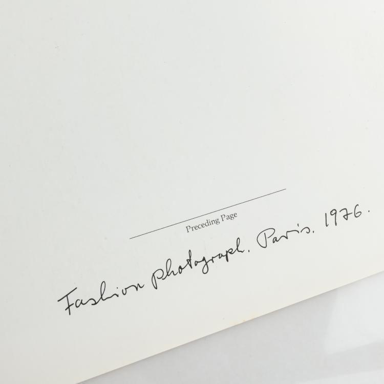 Bild 11 zu Objekt, 'Bergstrom, Paris'; 'Hotelroom, Place de la R&eacute;publique, Paris'; 'Fashion Photograph, Paris'; 'Patti Hansen Over Manhattan', 1976-77, Helmut Newton, 179C 674