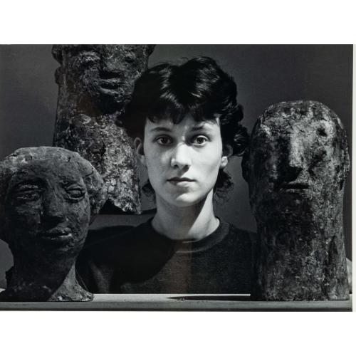 'Bildnis mit Plastiken', 1953