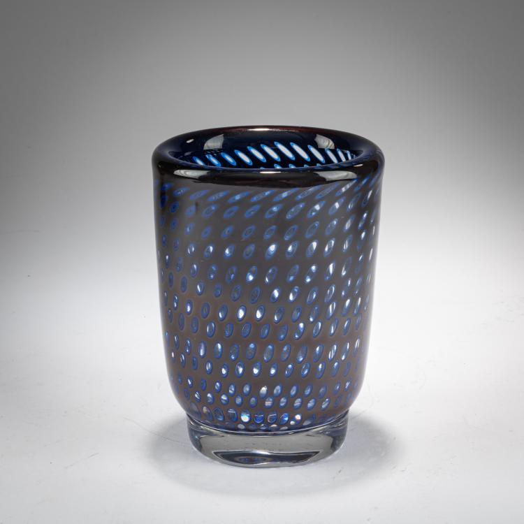 Bild 1 zu Objekt, 'Graal' vase, 1949, Edward Hald, Orrefors Glasbruk, Orrefors, 179A 110