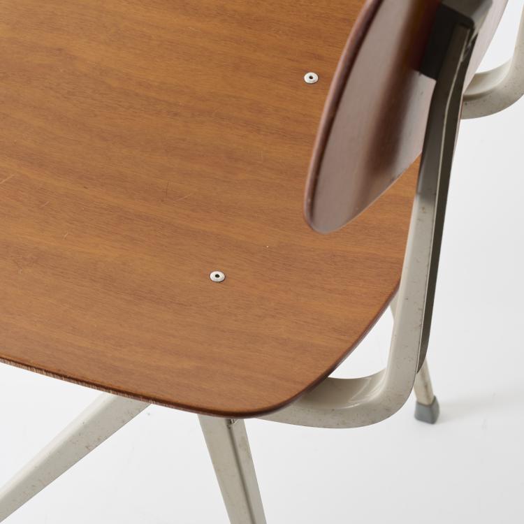 Bild 6 zu Objekt, Eight chairs 'Result', 1958 (design), Friso Kramer, Ahrend Cirkel, Den Haag, 179A 234