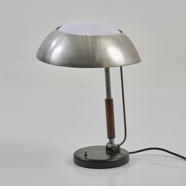 Bild 2 zu Objekt, Table light, c. 1930, Karl Trabert, Schanzenbach & Co., Frankfurt, 179A 60