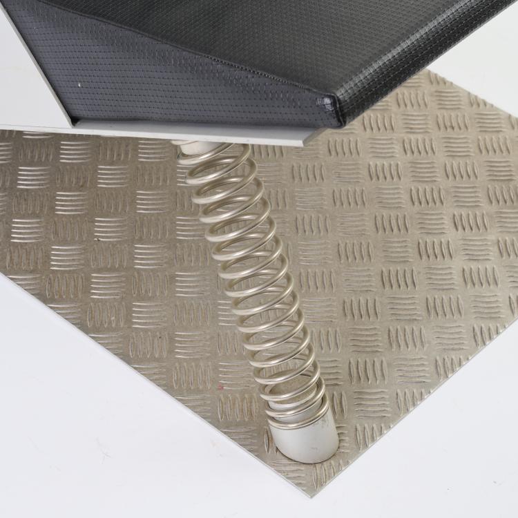 Bild 1 zu Objekt, Unikat 'Schleudersitz', 1984/85, Hermann Waldenburg, Waldenburg, Hermann, Augsburg, 179A 395