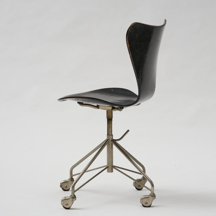 Bild 1 zu Objekt, Arbeitsstuhl '3117', 1955, Arne Jacobsen, Hansen, Fritz, Aller&oslash;d, 179A 202