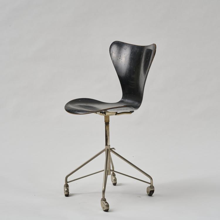 Bild 5 zu Objekt, Arbeitsstuhl '3117', 1955, Arne Jacobsen, Hansen, Fritz, Aller&oslash;d, 179A 202