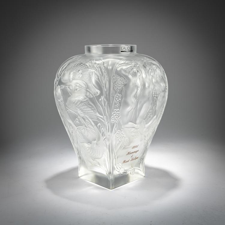 Bild 1 zu Objekt, Vase 'Hommage &agrave; Ren&eacute; Lalique&lsquo;, 1995, Lalique, Paris, 181A 116