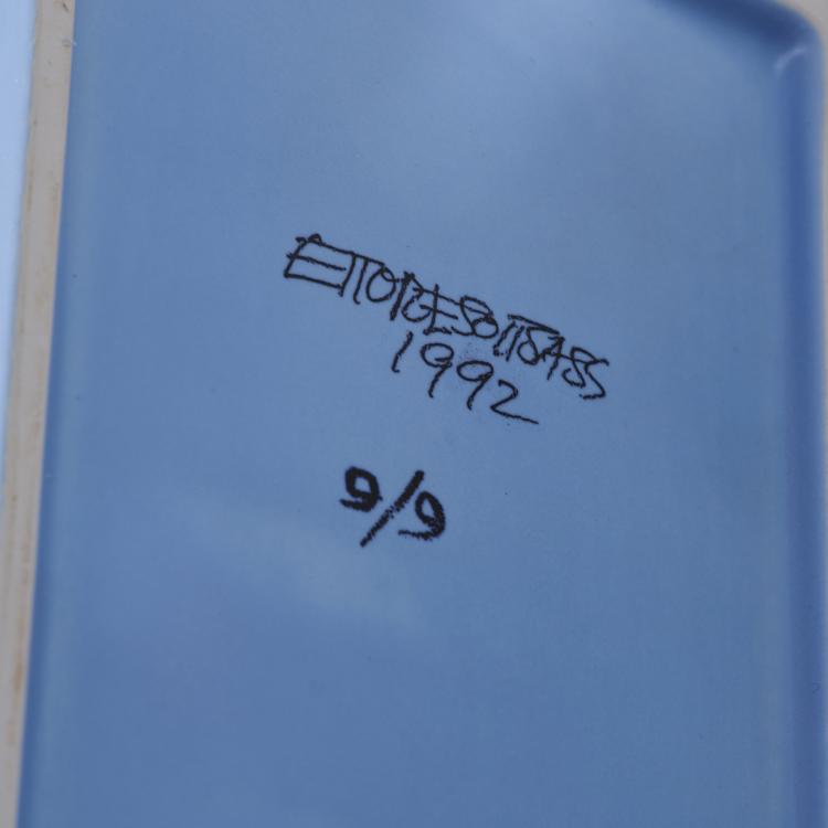 Bild 4 zu Objekt, Vase 'Voglio dire'  from the 'Rovine'- series, 1992, Ettore Sottsass, Bitossi, Montelupo, 179A 87