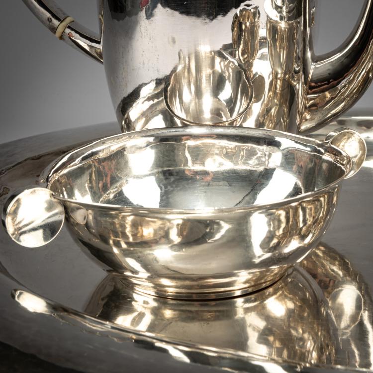 Bild 4 zu Objekt, Five-piece coffee and tea service '13024', 1926, Paula Straus, Bruckmann & S&ouml;hne / Sons, Heilbronn, 180B 420