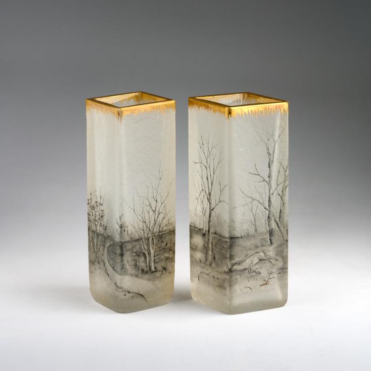 Bild 4 zu Objekt, Zwei Vasen 'Paysage Delft', um 1899, Daum Fr&egrave;res, Nancy, 180A 8