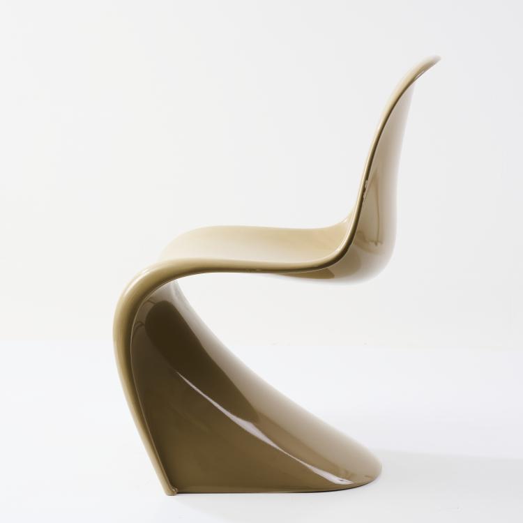 Bild 2 zu Objekt, Stuhl 'Panton chair', 1962/67 (Entwurf), Verner Panton, Vitra, Birsfelden, 179A 21