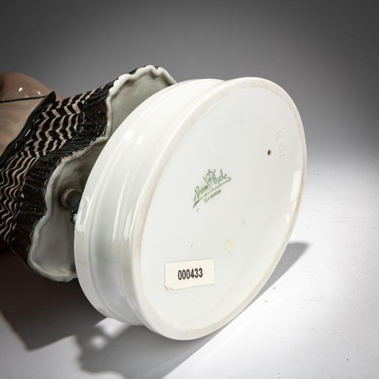 Bild 2 zu Objekt, 'Lady with a Muff (Lo Hesse)', 1918, Constantin Holzer-Defanti, Rosenthal, Selb, 180A 283