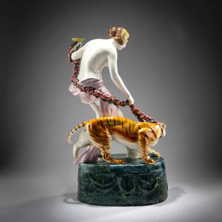 Bild 2 zu Objekt, 'Nude young lady walking her tiger', c. 1922, Albert Dominique Ros&eacute;, Goldscheider, Wien / Vienna, 180A 313