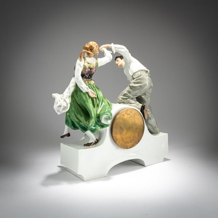 Bild 2 zu Objekt, 'Uhrgeh&auml;use mit zwei Figuren, tanzend', um 1910, Konrad Hentschel, Meissen, KPM, 180A 264