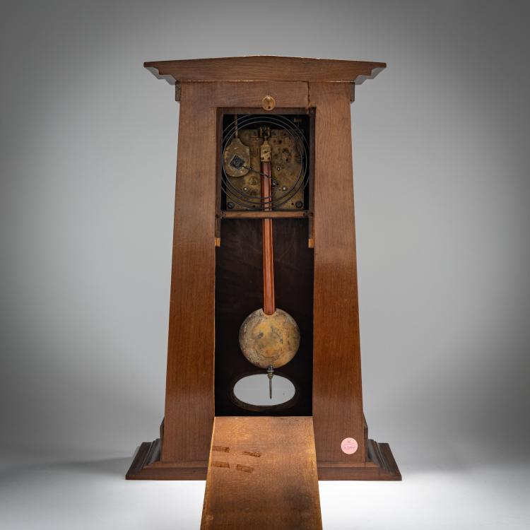 Bild 1 zu Objekt, Mantle clock, 1901/02, Christian Ferdinand Morawe, Vereinigte Werkst&auml;tten f&uuml;r Kunst im Handwerk, M&uuml;nchen / Munich, 180B 406