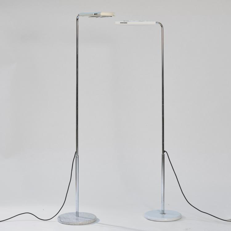 Bild 2 zu Objekt, Two floor lamps 'Mezzaluna', 1975 (design), Bruno Gecchelin, Blu Italia; Skipper, Mailand / Milan, 181A 433