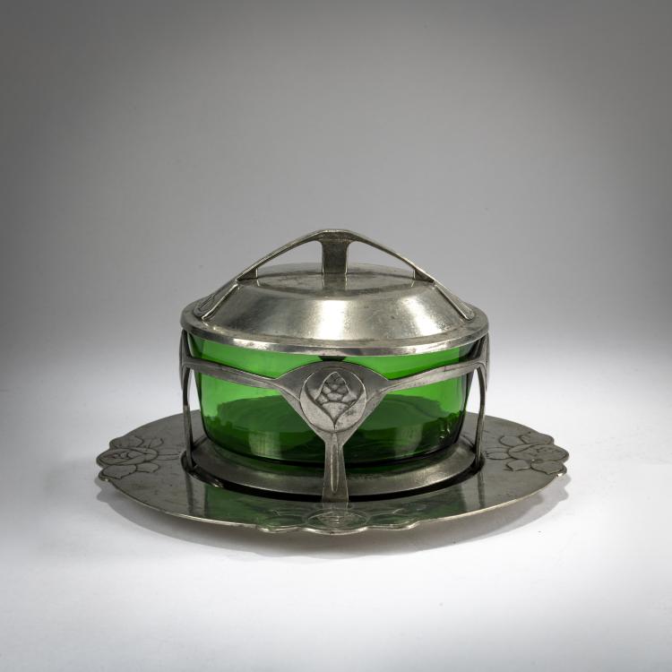 Hauptbild zu Objekt, Butter dish and plate, 1901, Joseph Maria Olbrich, Hueck, Eduard, L&uuml;denscheid, 180A 232