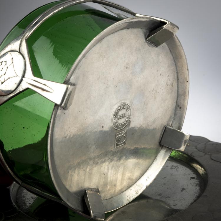 Bild 2 zu Objekt, Butter dish and plate, 1901, Joseph Maria Olbrich, Hueck, Eduard, L&uuml;denscheid, 180A 233