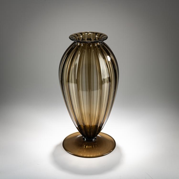 Bild 1 zu Objekt, Vase 'Costolato', 1925/26, Napoleone Martinuzzi (attributed), Cappellin, M.V.M., Murano, 181B 544